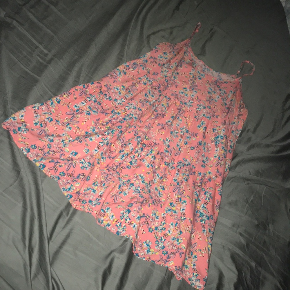 Women’s dress